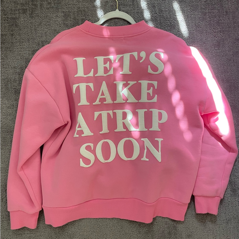 YLLW the label sweatshirt. Worn twice!